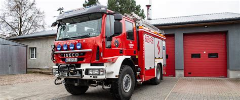 zdjęcie nowego wozu Iveco Eurocargo w barwach OSP