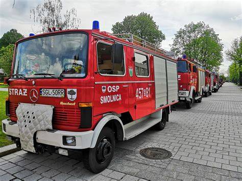 zdjęcie OSP Gliwice-Ostropa z wozami bojowymi w akcji
